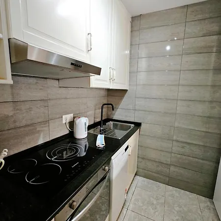 El Pisito La Dolce Puerto del Carmen